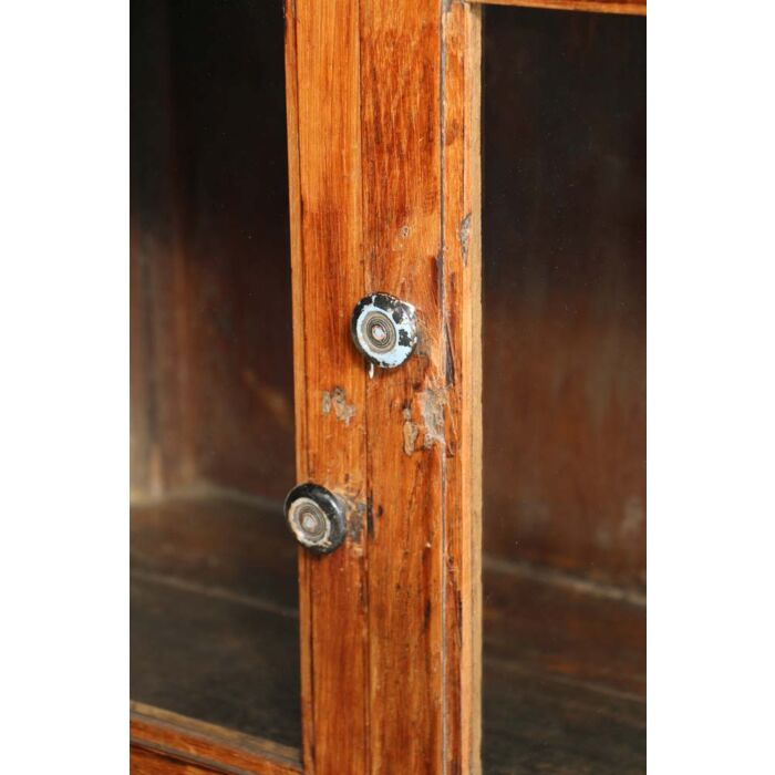 India Kast Oud Hout 