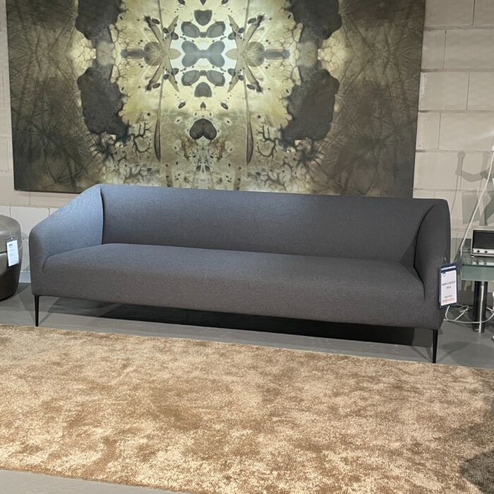 Koozo Bank Loveseat Kylie