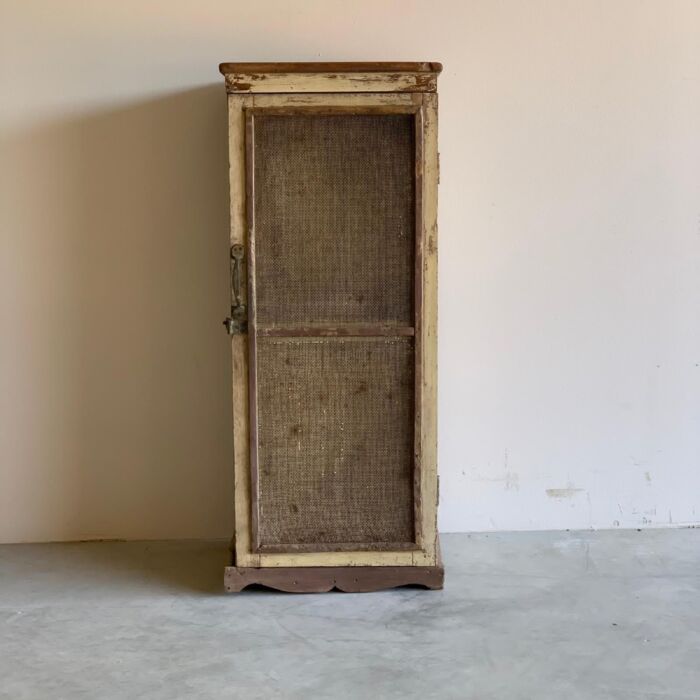 Kast India Uniek Oud Hout