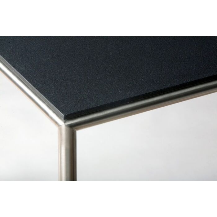 Metaform S16 - R17 eettafel 