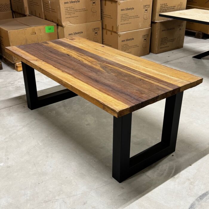 Rustieke Tafel Wagondelen Onder Eiken 190x95cm