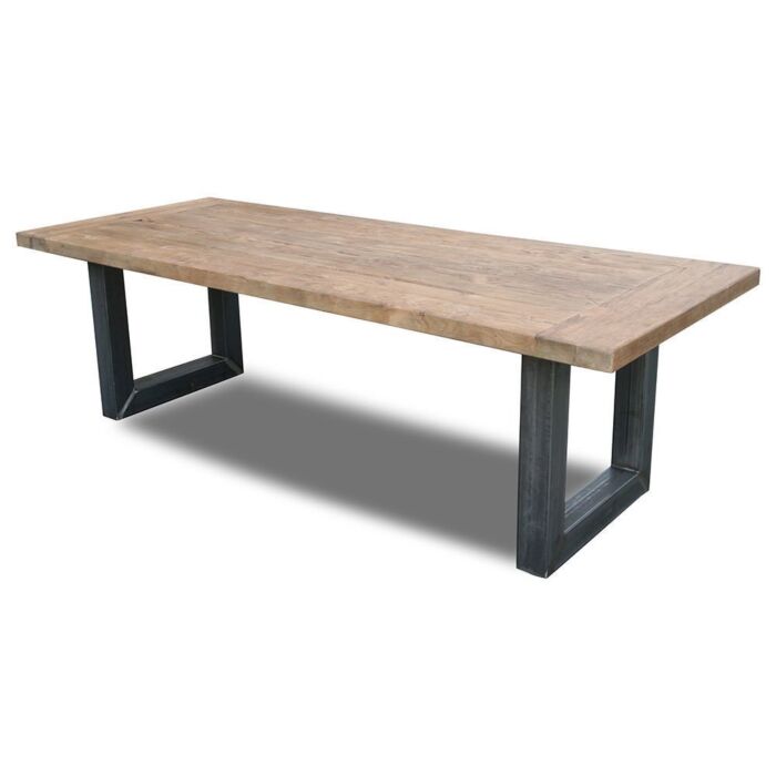 Tafel Liv Robuust Teak Met Oud Metalen Onderstel 