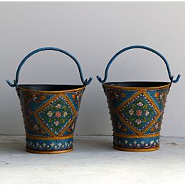 ijzeren geschilderde emmer blauw